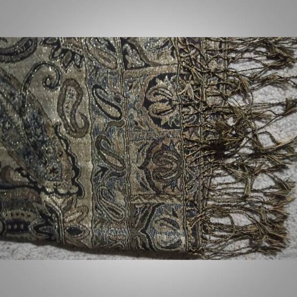 New REVERSIBLE Pashmina wrap shawl - Picture 4 of 5